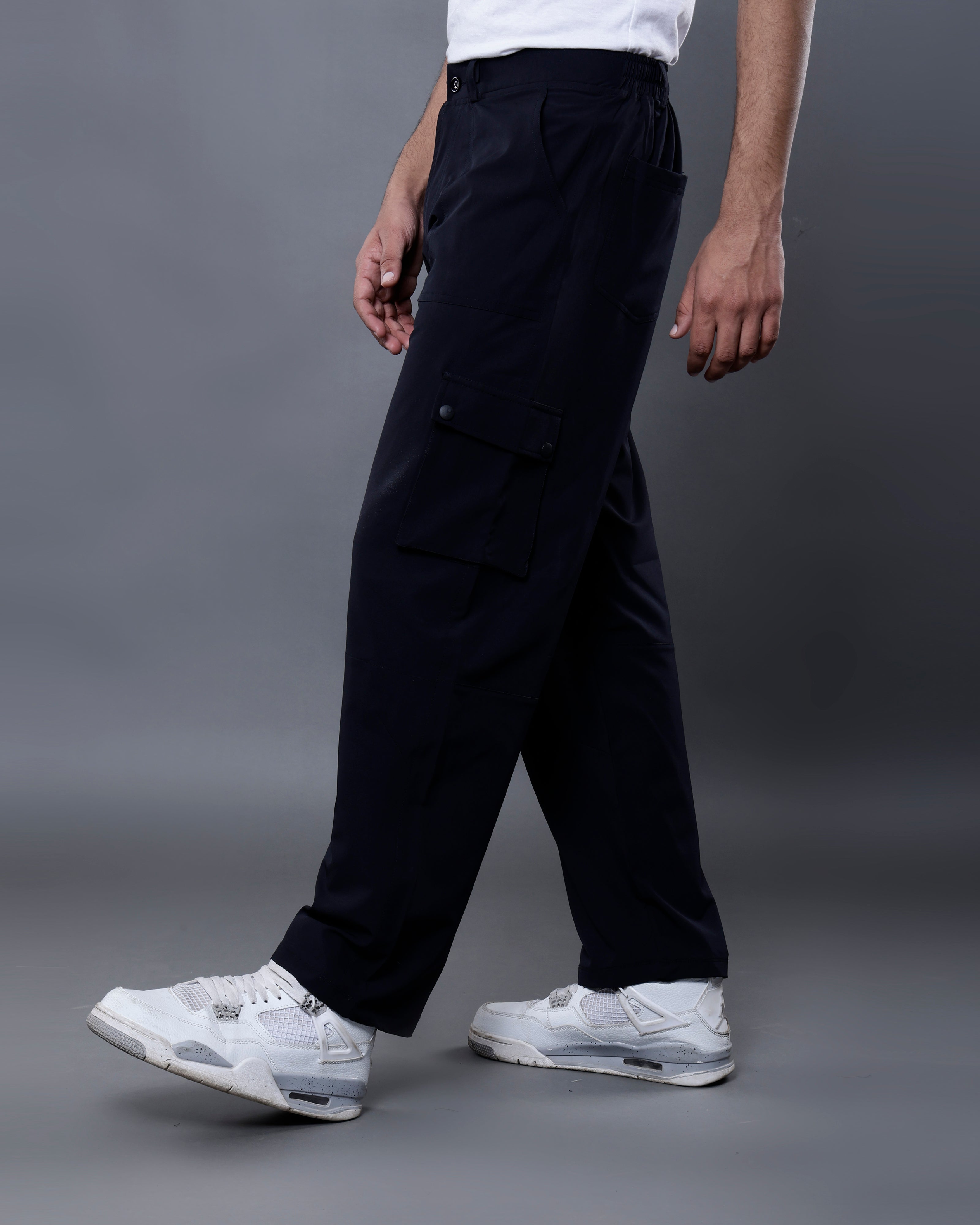 Straight Fit Cargo [Black]